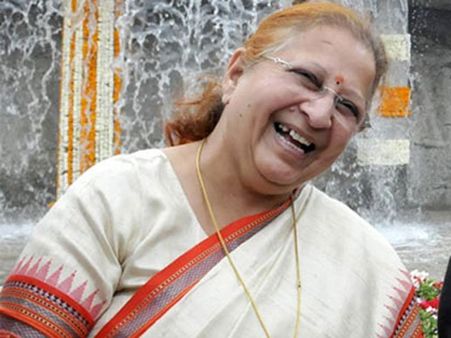 સુમિત્રા મહાજન બન્યા લોકસભા અધ્યક્ષ, તેમના વિશે જાણવા જેવું ઘણુંબધું...