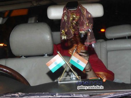 મંદિરે પહોંચ્યાં પ્રીતિ મંદિરે પહોંચ્યાં પ્રીતિ