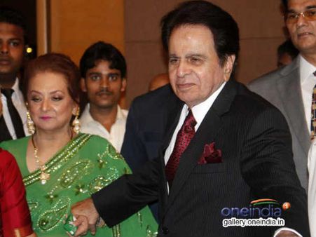 દિલીપ કુમાર-સાયરાબાનુ