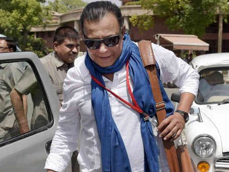 સાંસદ પહોંચ્યા મીથુન દા