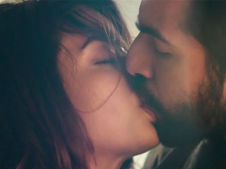 હેટ સ્ટોરી 2ની તસવીરો