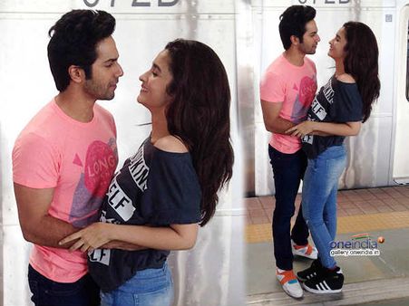 મુંબઈ મેટ્રોમાં પ્રમોશન