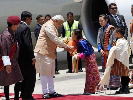 પ્રવાસનથી વિશ્વને જોડી શકાય પ્રવાસનથી વિશ્વને જોડી શકાય