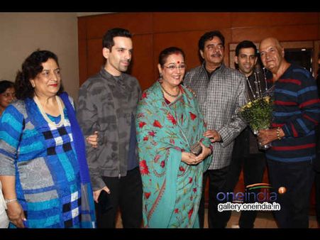 શત્રુઘ્ન સિન્હાની શુભેચ્છા પાર્ટી શત્રુઘ્ન સિન્હાની શુભેચ્છા પાર્ટી