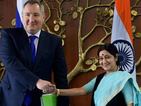 સુષમા સ્વરાજ સુષમા સ્વરાજ