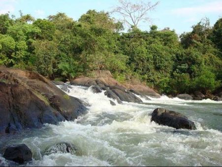બે રાજ્યોને જોડતું નદી કિનારે વસેલું એક સુંદર સ્થળ