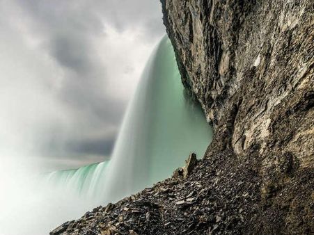 લિક્ચિડ એમિરલ્ડ