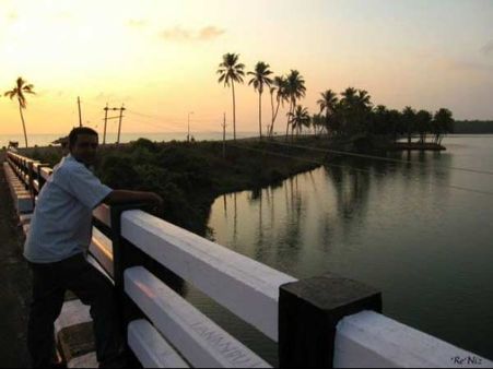 કાપિલ ઝીલ