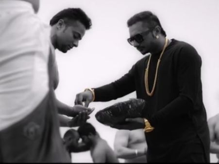 હની સિંહના ગીત ‘ઇસે કહતે હૈં’ની તસવીરી ઝલક