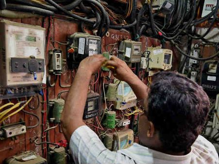 કેમ્પાકોલામાં વીજળી ગૂલ કેમ્પાકોલામાં વીજળી ગૂલ