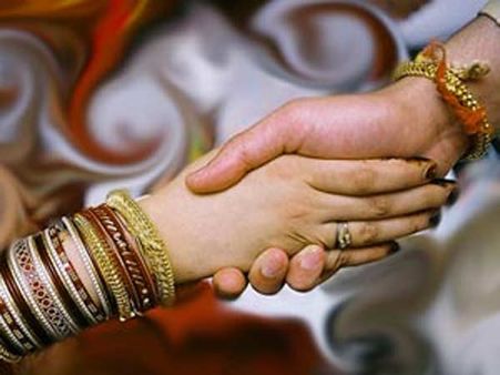 રાજપરા ગામે બાળલગ્નઃ છ સામે ફરિયાદ રાજપરા ગામે બાળલગ્નઃ છ સામે ફરિયાદ