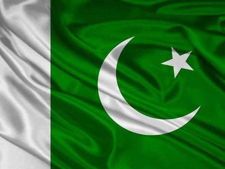 પેશાવર એરપોર્ટ પર બંદૂકધારીઓનો પ્લેન પર હુમલો પેશાવર એરપોર્ટ પર બંદૂકધારીઓનો પ્લેન પર હુમલો