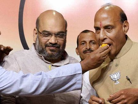 ગુજરાત અને યુપીમાં ચલાવ્યો તેમનો જાદૂ ગુજરાત અને યુપીમાં ચલાવ્યો તેમનો જાદૂ