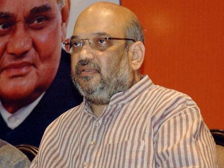 વિવાદોથી ઘેરાયેલા રહ્યાં અમિત શાહ 