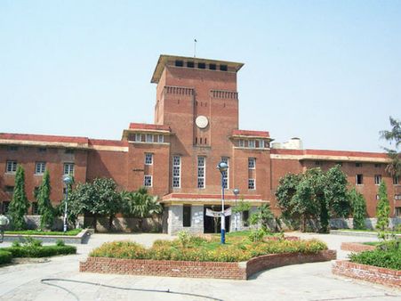 DUએ UGCને 3 વર્ષના ઓનર્સ કોર્સની દરખાસ્ત મોકલી, જવાબની રાહ