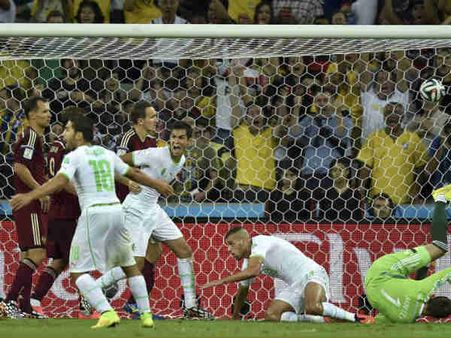 રશિયા અને અલ્જીરીયાની મેચની તસવીરી ઝલક