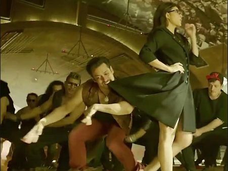 ટફ ડાન્સ સ્ટેપ્સ