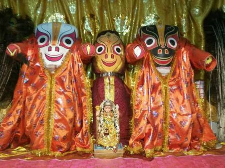 જય રણછોડ માખણ ચોરના નારાથી ગુંજી ઉઠ્યું અમદાવાદ જય રણછોડ માખણ ચોરના નારાથી ગુંજી ઉઠ્યું અમદાવાદ