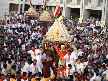 તસવીરોમાં જુઓ, અમદાવાદમાં ભગવાન જગન્નાથની 137મી રથયાત્રા