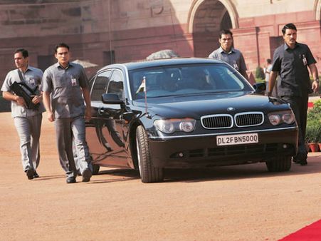 Alert: દિલ્હીમાં મંત્રીઓ, રાજદૂતો પર કાર બોમ્બ હુમલાનો ખતરો