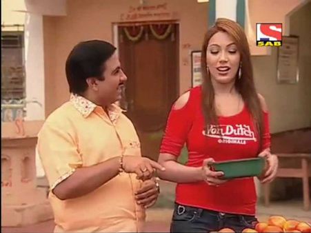 ફ્લર્ટ કરતો જેઠા