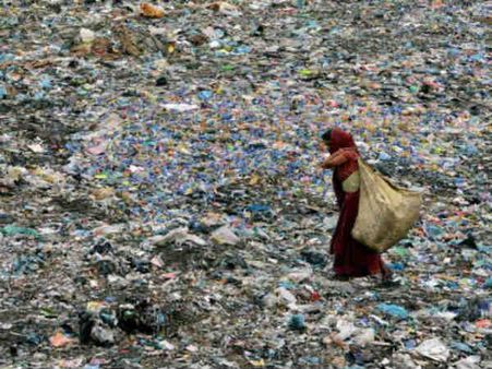 ગંદકી ફેલાવવી