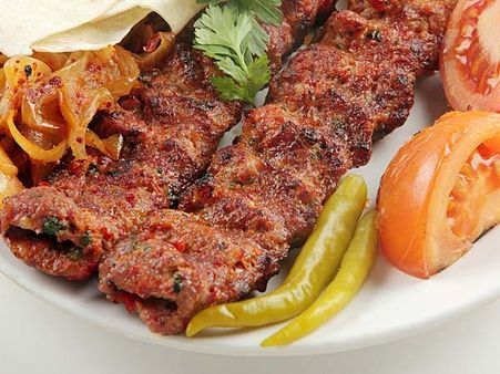 ઇફ્તાર સમયે શું ખાવું અને શું નહીં?