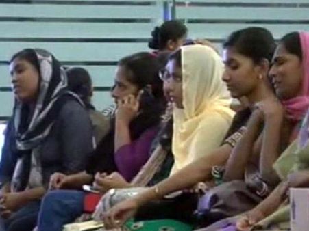 ઇરાકમાં ફસાયેલી 46 ભારતીય નર્સો ઇરાકમાં ફસાયેલી 46 ભારતીય નર્સો