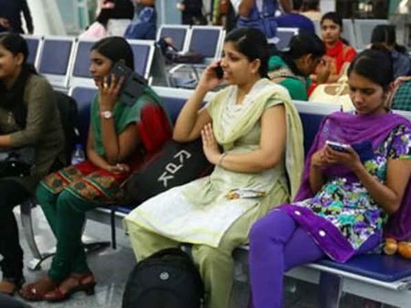 ઇરાકમાં ફસાયેલી 46 ભારતીય નર્સો ઇરાકમાં ફસાયેલી 46 ભારતીય નર્સો