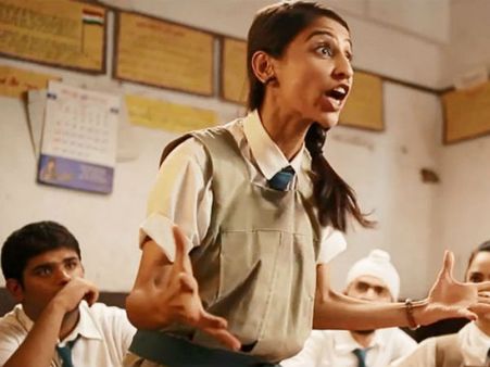 Pic: ...અને જ્યારે છોકરી જોર-જોરથી બૂમો પાડવા લાગી Sex...Sex...Sex