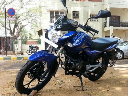 બજાજ ડિસ્કવર 125 એમ