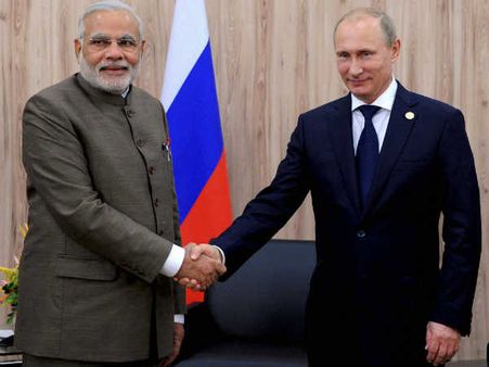 મોદી રશિયાના રાષ્ટ્રપતિ વ્લાદિમિર પુતિન