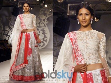 ICW 2014: અલ્ટ્રા મોર્ડન મહિલાઓ માટે વરૂણ બહલનું કલેક્શન