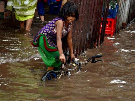 કોલકતામાં વરસાદ