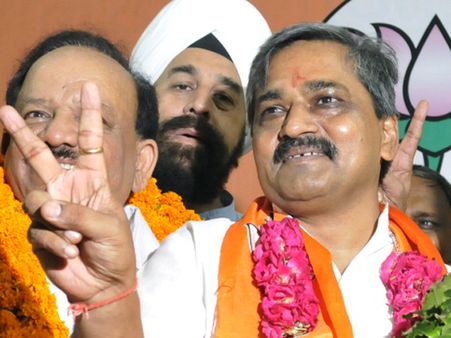 રાજનાથને મળ્યા ઉપાધ્યાય- 'એલજીએ આપ્યું આમંત્રણ તો બનાવીશું સરકાર'