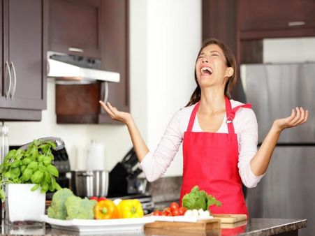 તેમનું જમવાનું બનાવો