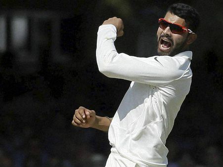 જાડેજાએ લીધી વિકેટ