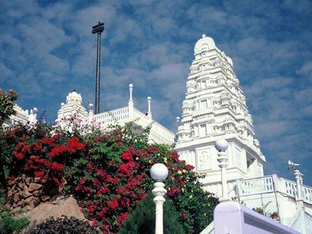 દૂધનું સફેદ મંદિર જે મન મોહી લે