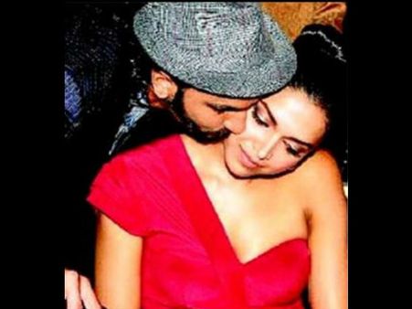 દીપિકા ઘેલો રણવીર