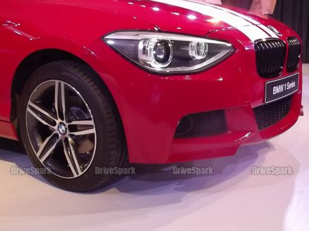 એન્જીન અને ટ્રાન્સમિશન:-1 સીરીઝ