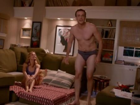 વધુ પડતી અશ્લીલતા વધુ પડતી અશ્લીલતા