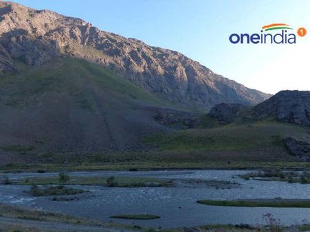 સન્નાટાના છાયામાં આ ઘાટી