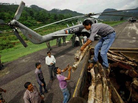 યુપીના સીતાપુરમાં દુર્ધટનાગ્રસ્ત થયું IAF હેલિકોપ્ટર