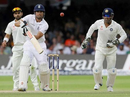 કૂકે છોડી દેવી જોઇએ સુકાની