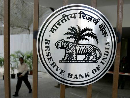 RBI નો આદેશ, ડેબિટ કાર્ડ પર પણ લાગશે ફોટો