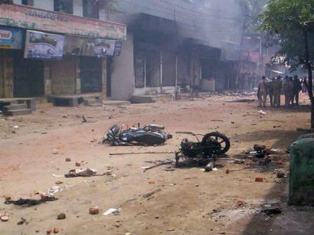 વાહનોને નુકસાન