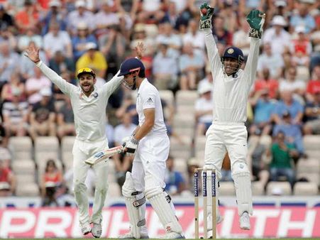 ઇંગ્લેન્ડની પહેલા દિવસની રમત