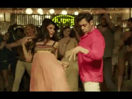 અક્ષયનું પાર્ટી ઑલ નાઇટ... અક્ષયનું પાર્ટી ઑલ નાઇટ...