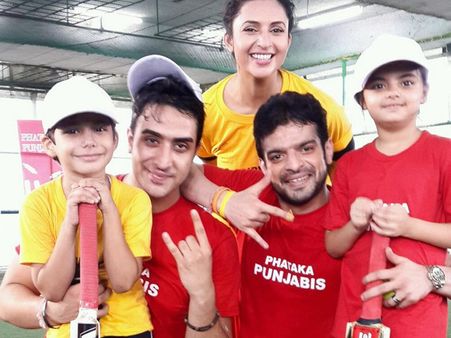 રમન વર્સિસ ઇશિતા રમન વર્સિસ ઇશિતા