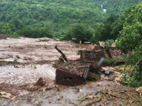 ચારે તરફ ગમગીન માહોલ